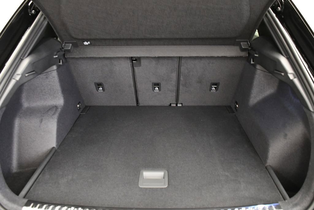 Used 2025 Audi Q3 2.0T Premium w/ Convenience Package image 54