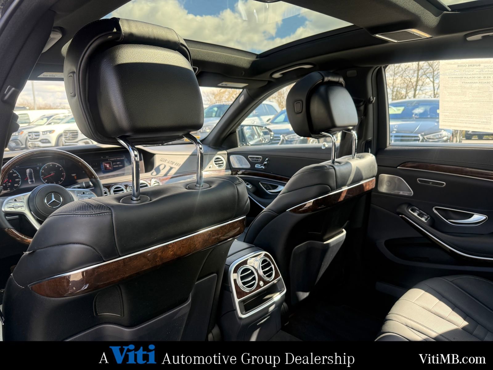 Used 2018 Mercedes-Benz S 560 4MATIC Sedan image 21