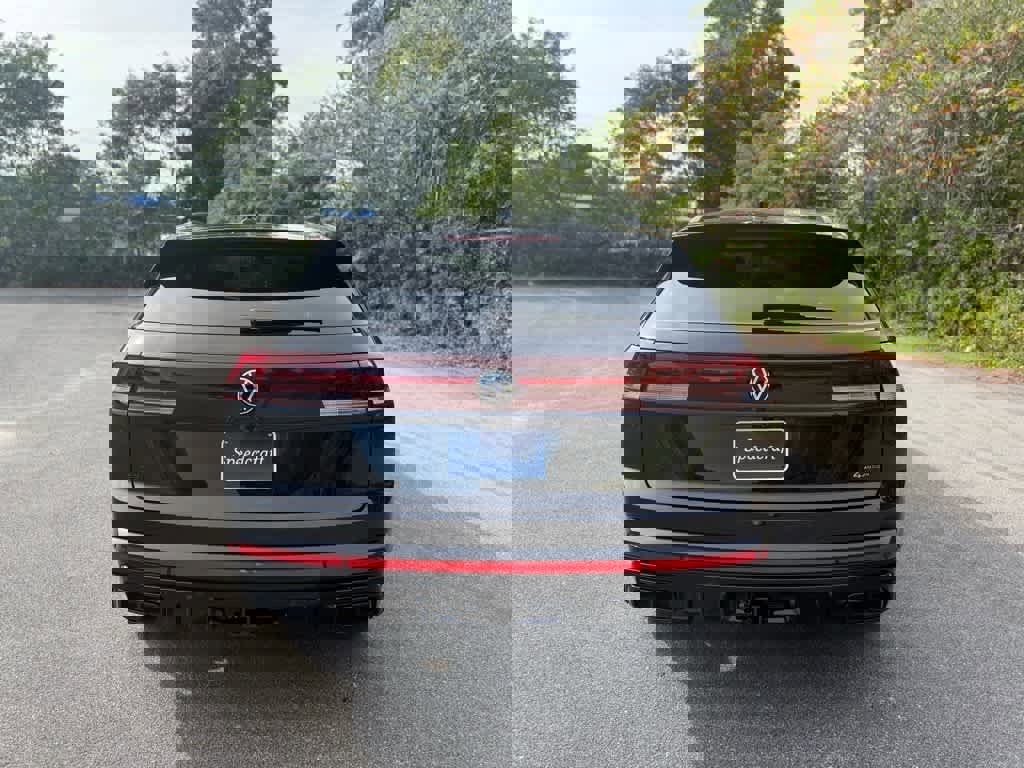 New 2026 Volkswagen Atlas Cross Sport SEL R-Line image 6