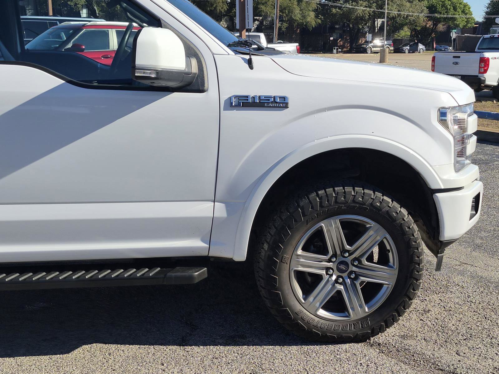 Used 2019 Ford F150 Lariat w/ Equipment Group 502A Luxury AWD/4WD image 7