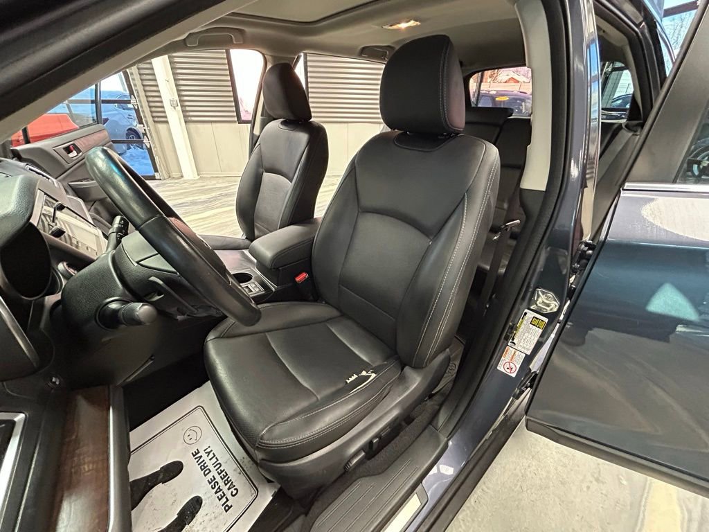 Used 2017 Subaru Outback 2.5i Limited image 8