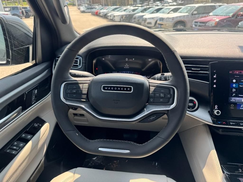 Used 2025 Jeep Wagoneer Series II AWD/4WD image 13