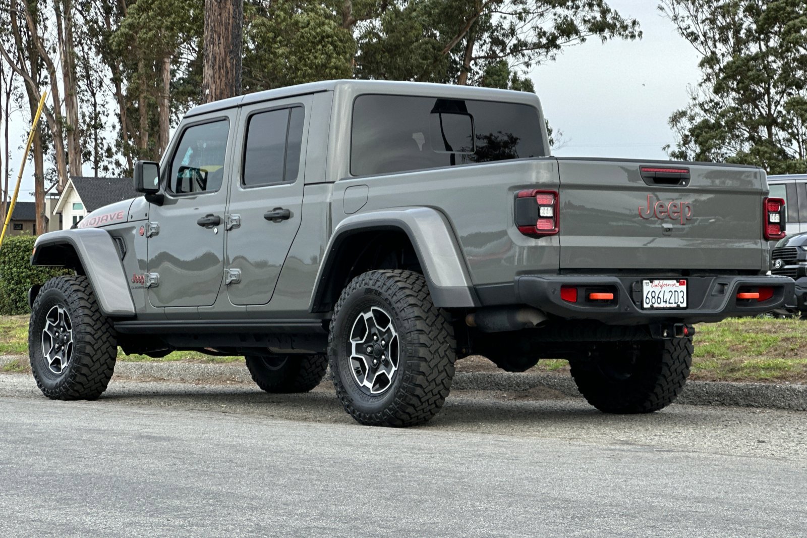 Used 2021 Jeep Gladiator Mojave image 3