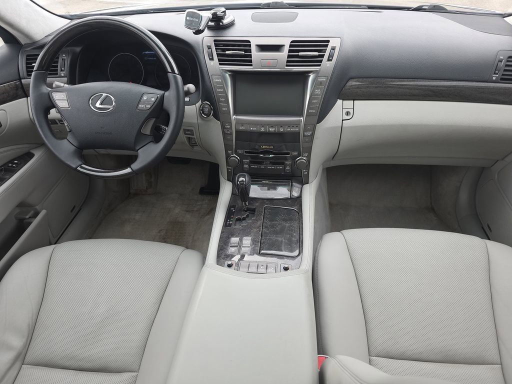 Used 2009 Lexus LS 460 L image 25