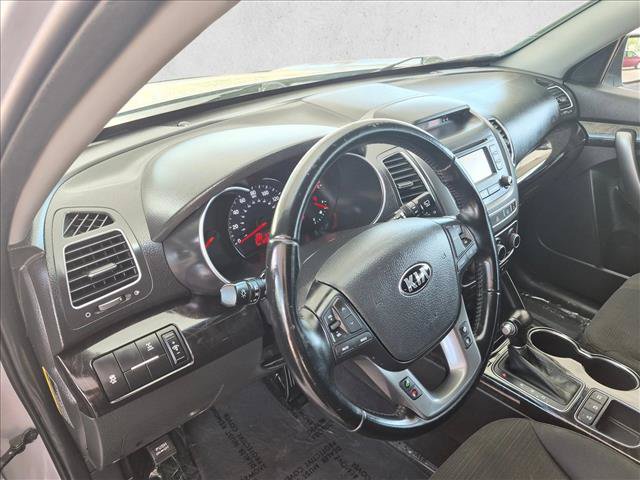 Used 2015 Kia Sorento LX AWD/4WD image 14