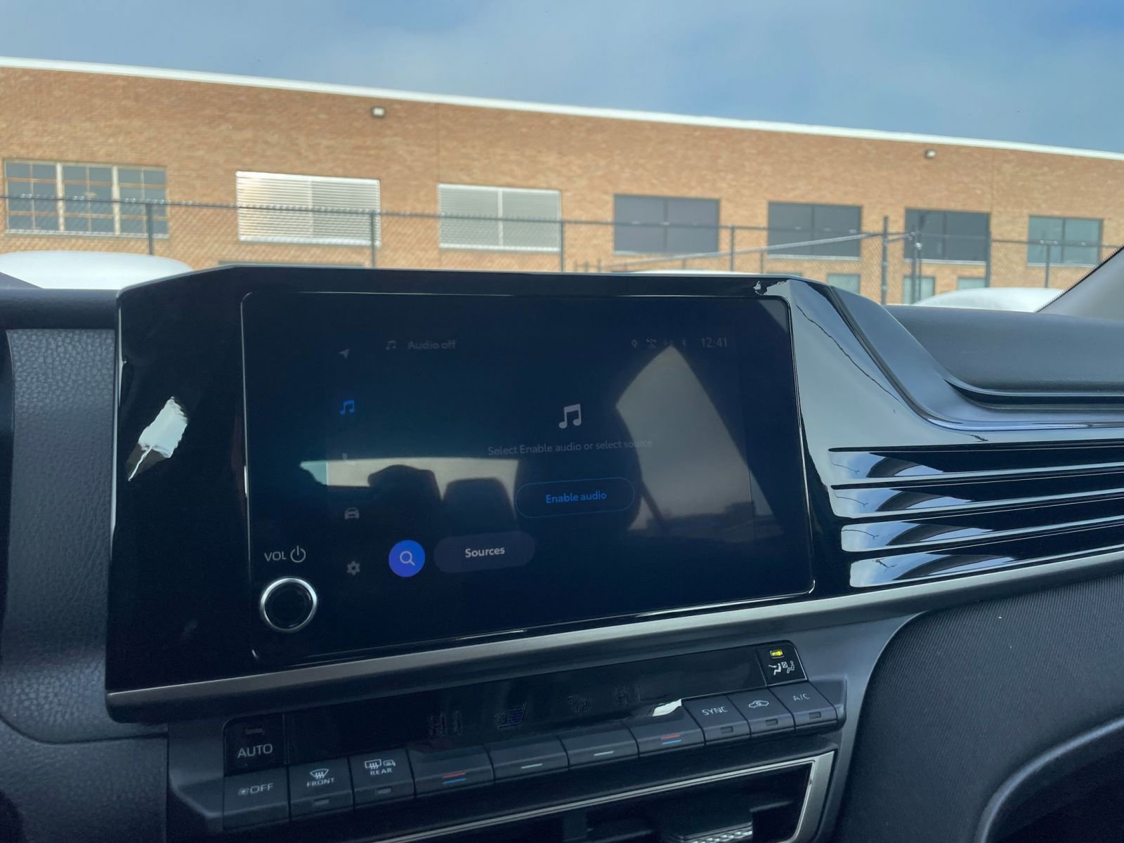 Used 2025 Toyota Camry LE image 21