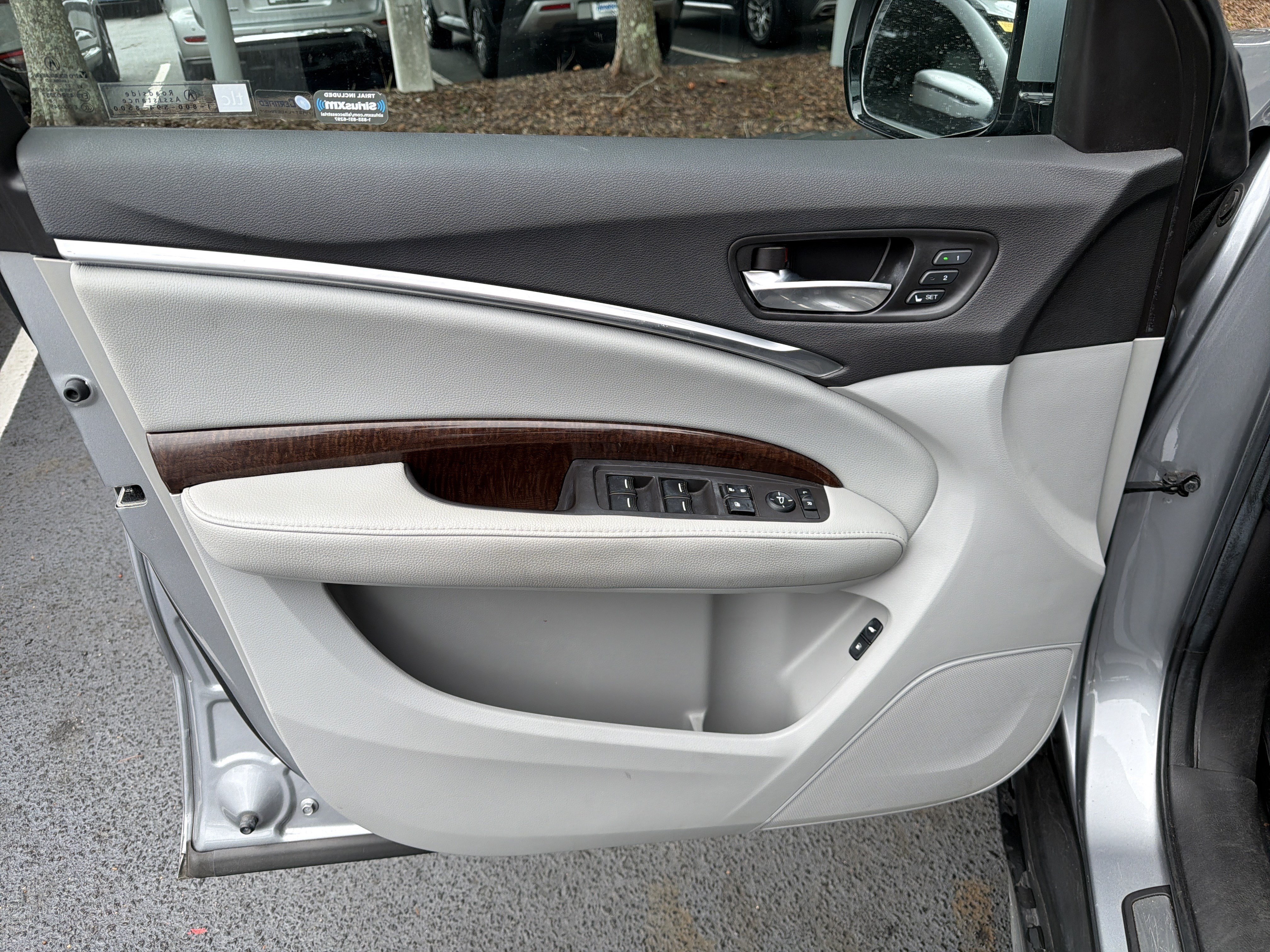 Used 2020 Acura MDX SH-AWD image 13