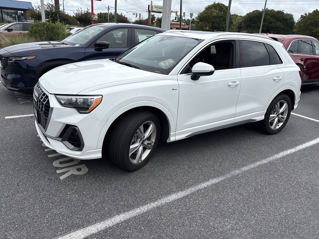 Used 2022 Audi Q3 2.0T Premium AWD/4WD image 6