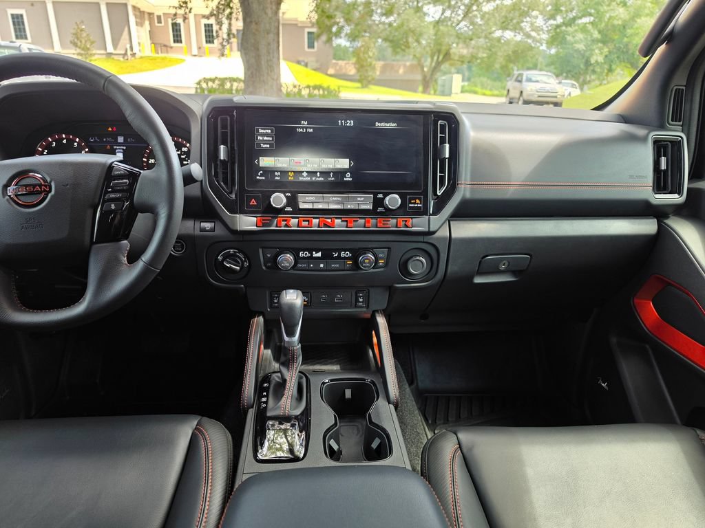 Used 2025 Nissan Frontier PRO-4X w/ Pro Premium Package AWD/4WD image 15