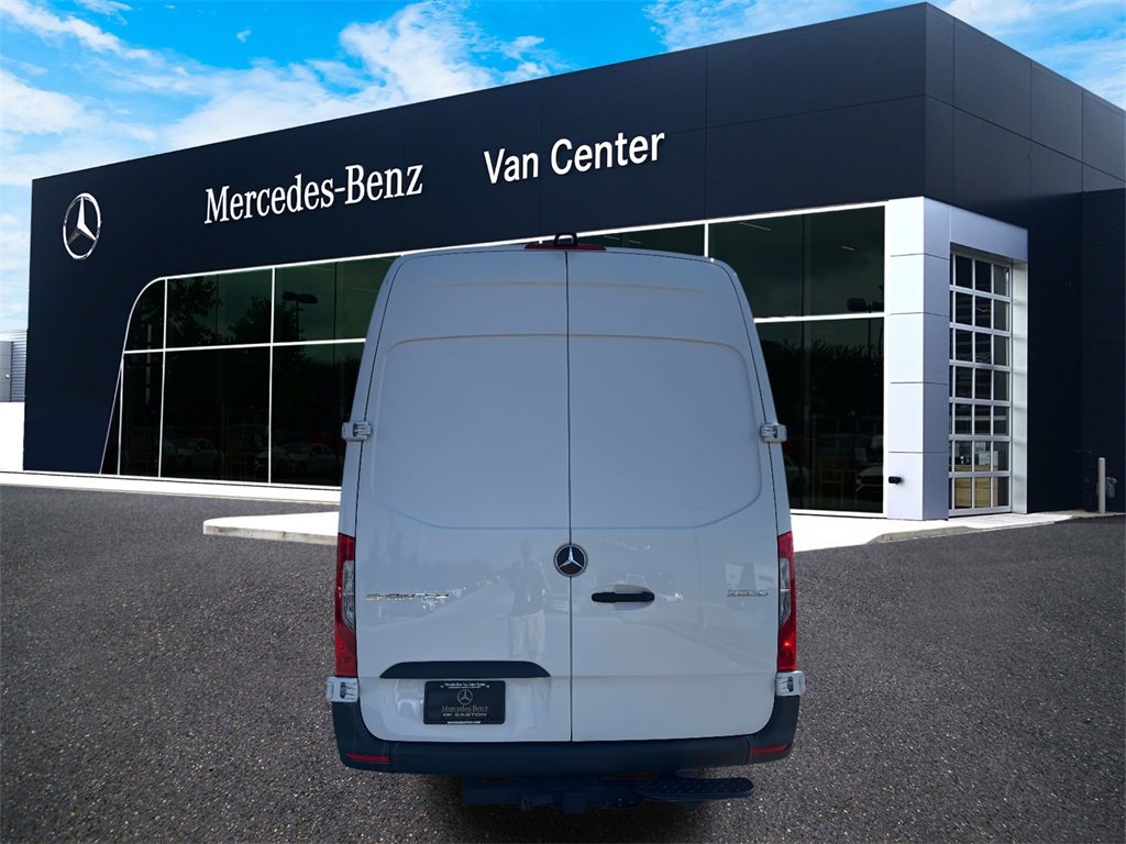 New 2025 Mercedes-Benz Sprinter 2500 image 4