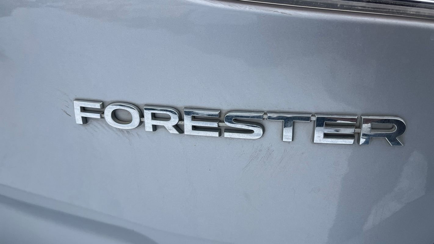 Used 2019 Subaru Forester Premium image 24