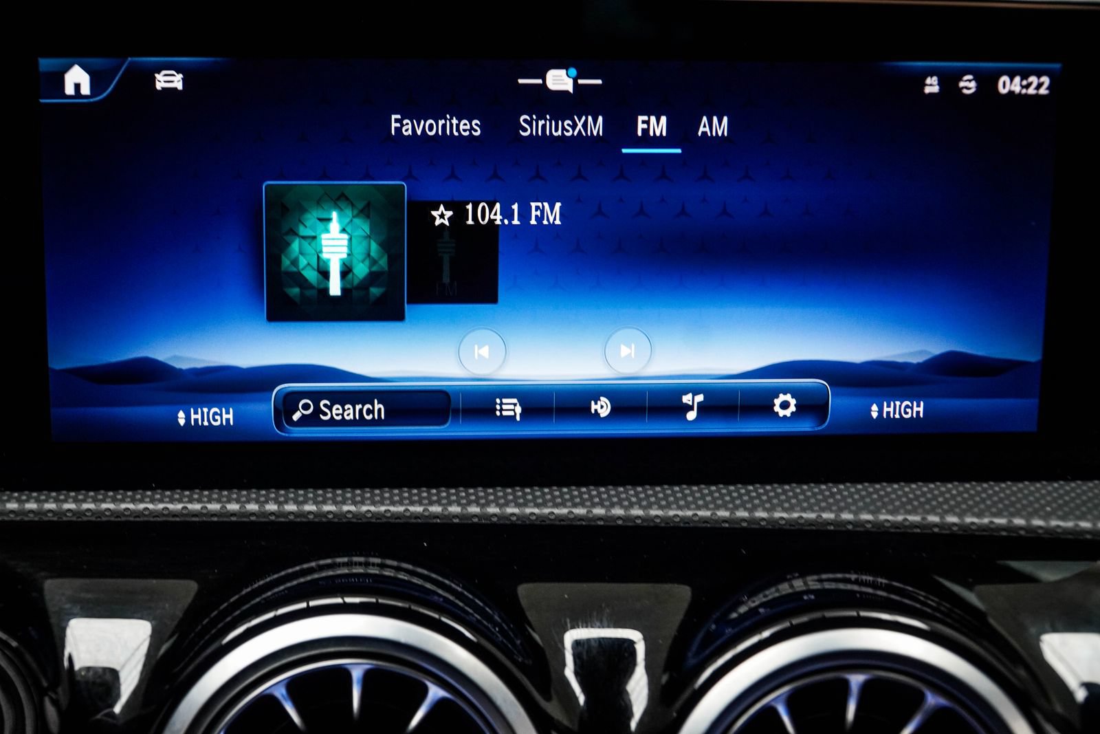 Used 2025 Mercedes-Benz CLA 250 image 21