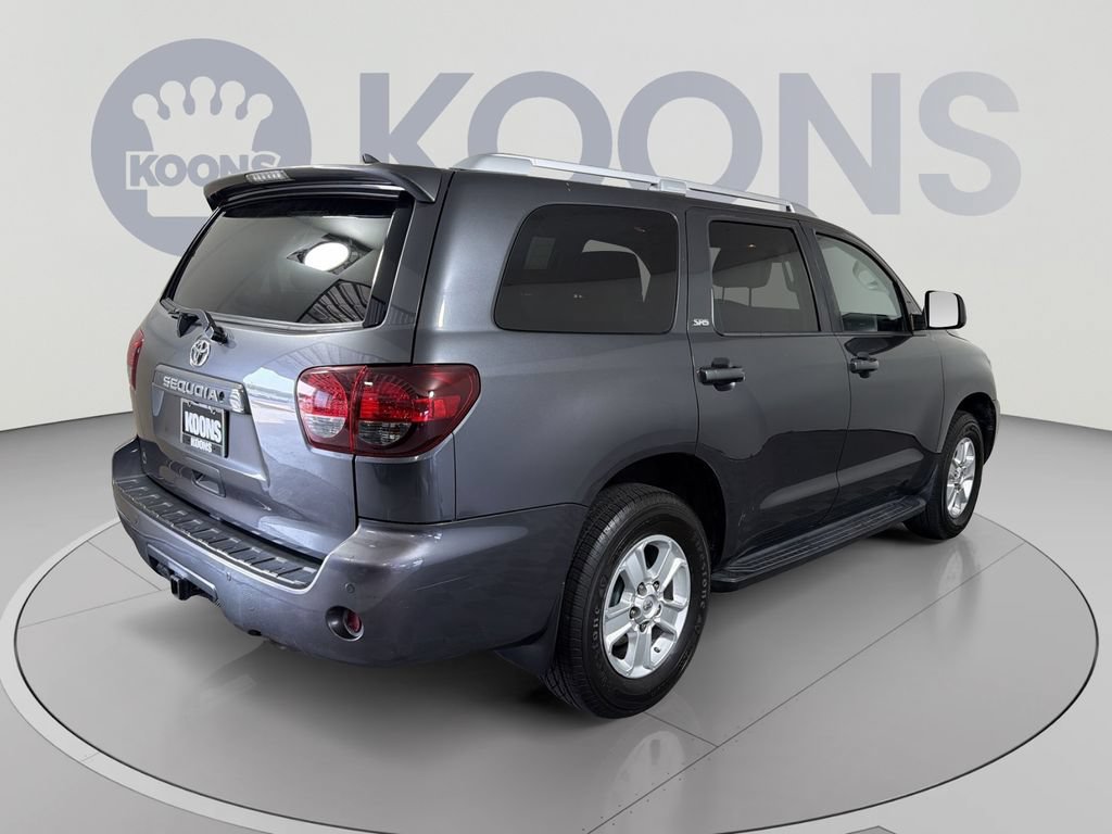 Used 2019 Toyota Sequoia SR5 AWD/4WD image 7