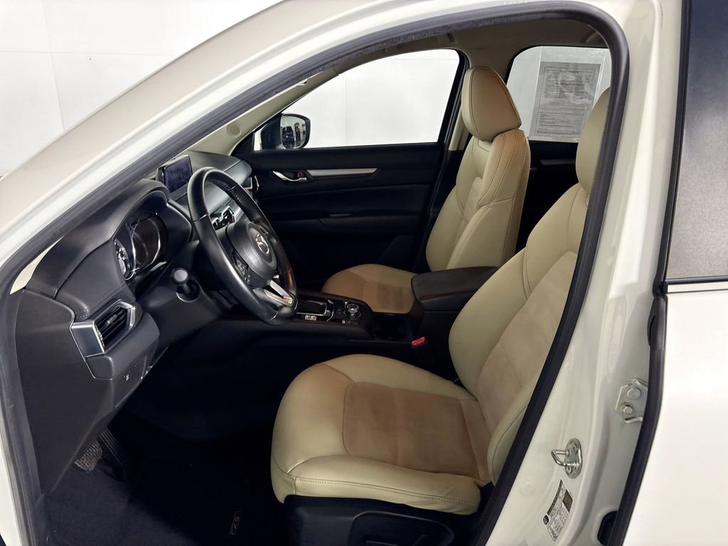 Used 2017 MAZDA CX-5 Touring image 11