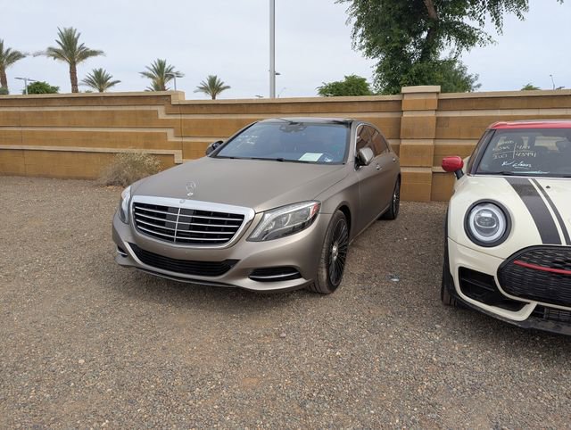 Used 2017 Mercedes-Benz S 550 Sedan image 2