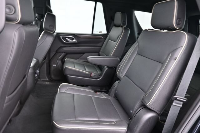 Used 2024 Chevrolet Tahoe Premier AWD/4WD image 25
