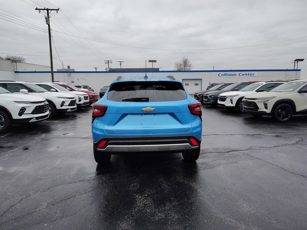 New 2026 Chevrolet Trax LT w/ Driver Confidence Package image 4