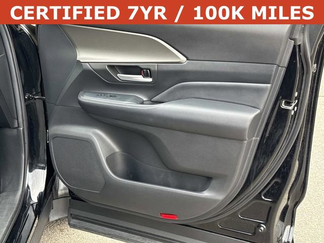 Used 2024 Toyota Grand Highlander XLE image 8