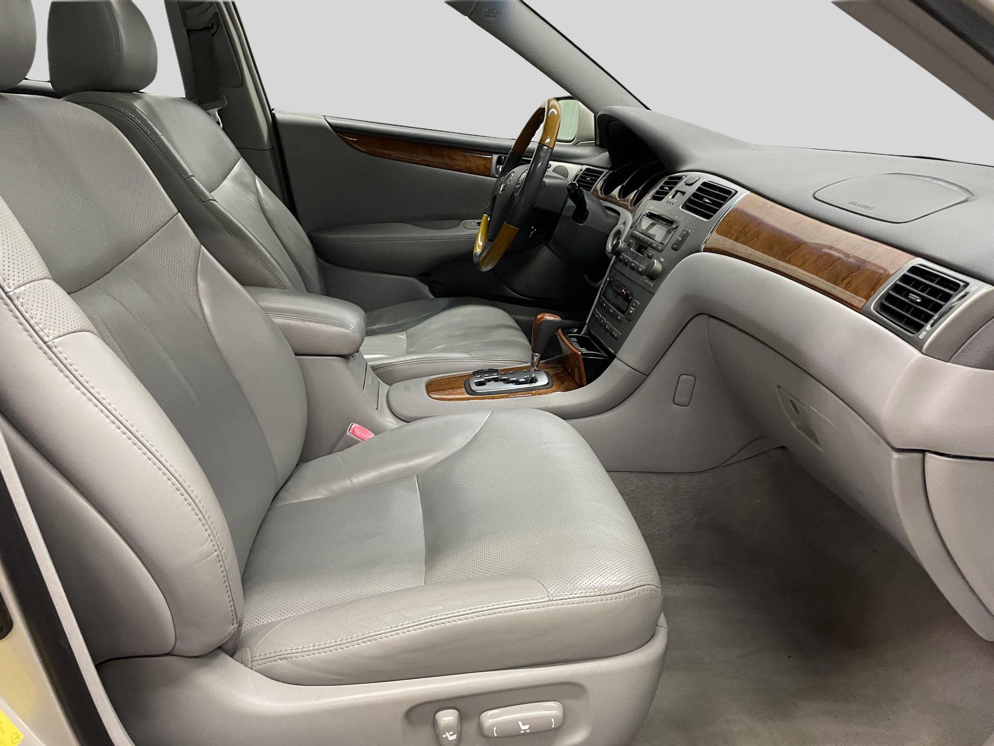 Used 2006 Lexus ES 330 FWD image 9