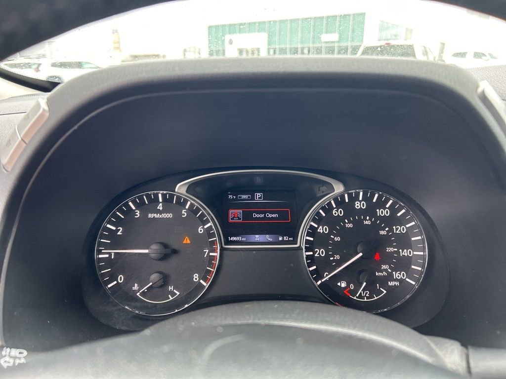 Used 2019 Nissan Pathfinder SL w/ Cargo Package image 20