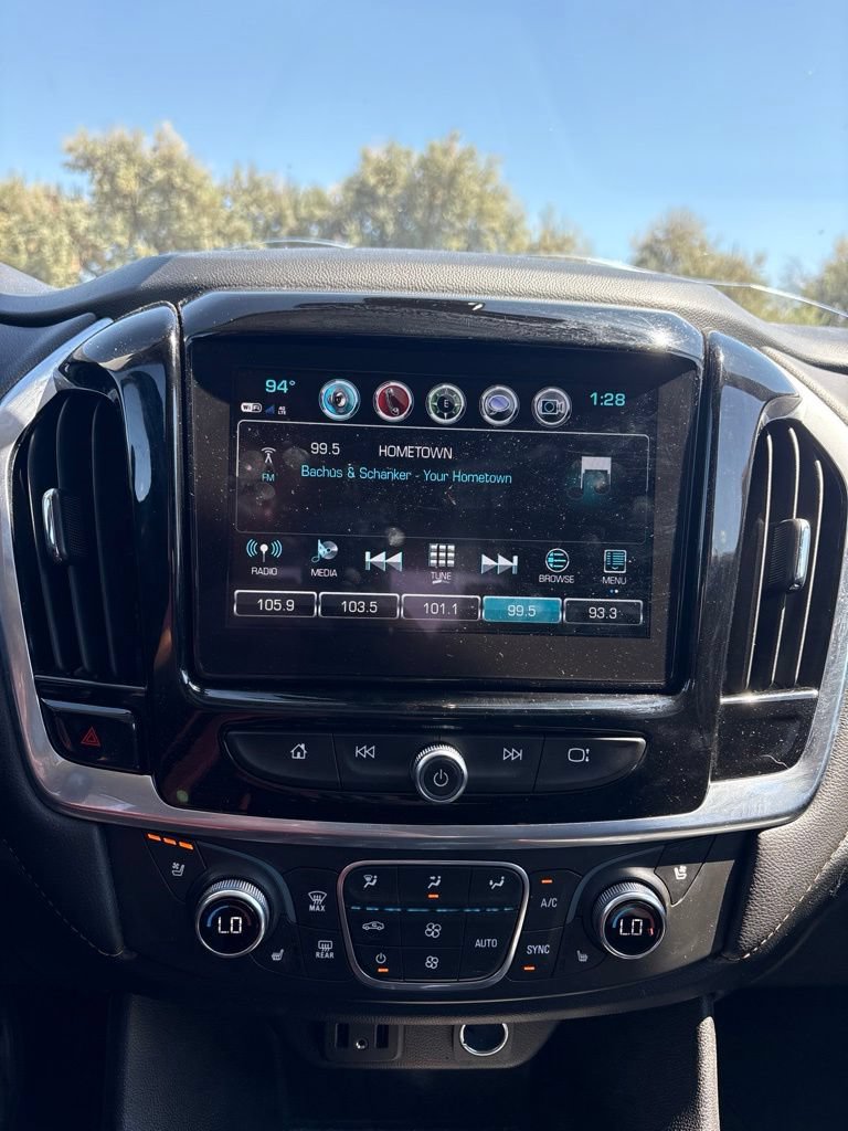 Used 2019 Chevrolet Traverse Premier w/ Redline Edition AWD/4WD image 13