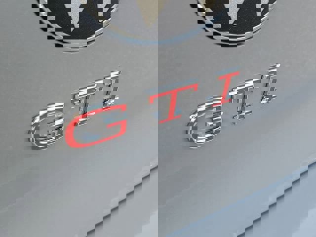 New 2026 Volkswagen GTI SE image 6