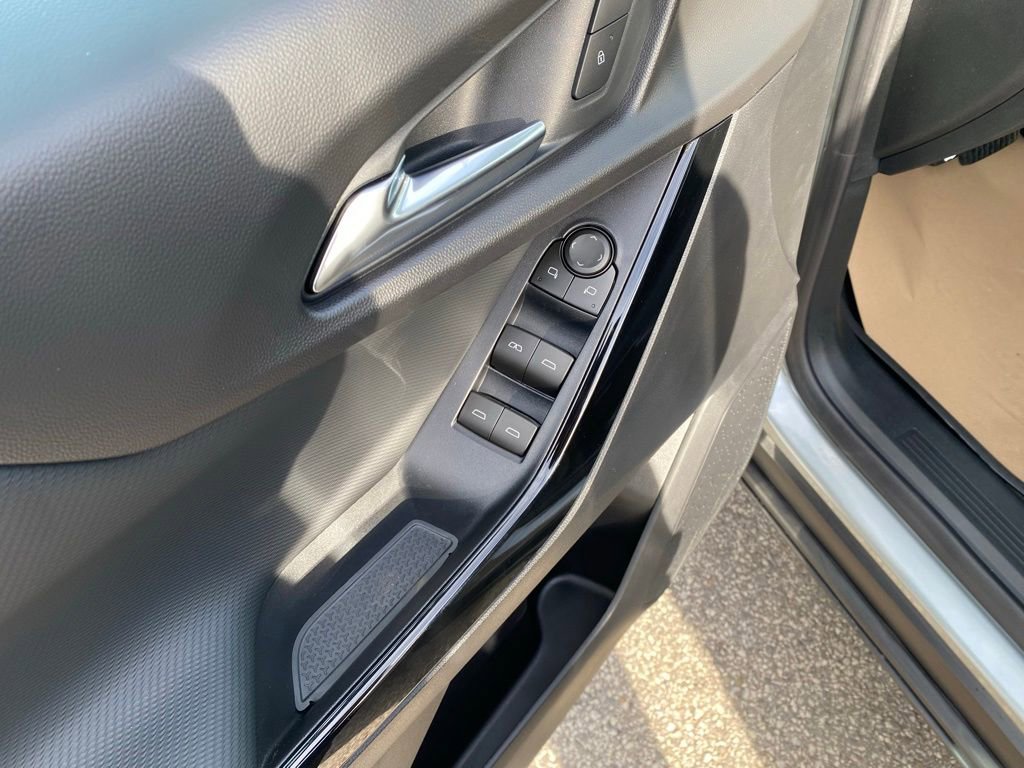 New 2026 Chevrolet Equinox LT AWD/4WD image 38
