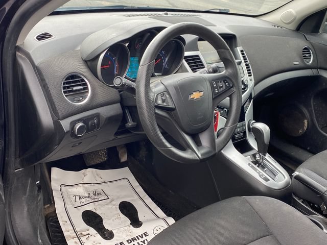 Used 2016 Chevrolet Cruze LT FWD image 5