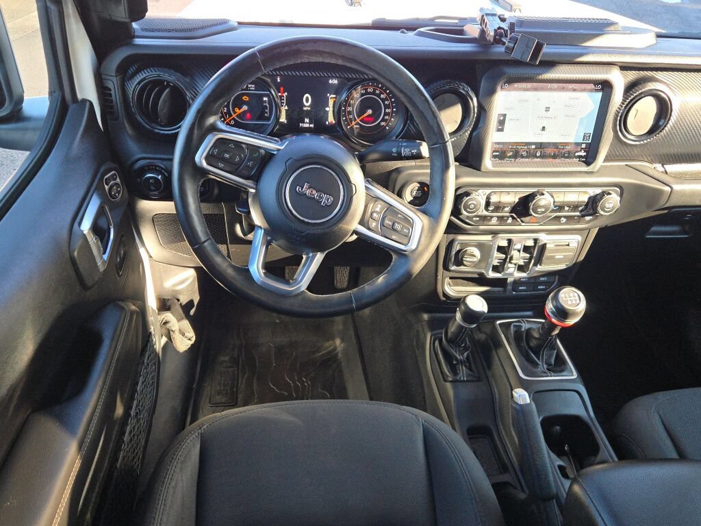 Certified 2020 Jeep Gladiator Overland AWD/4WD image 22