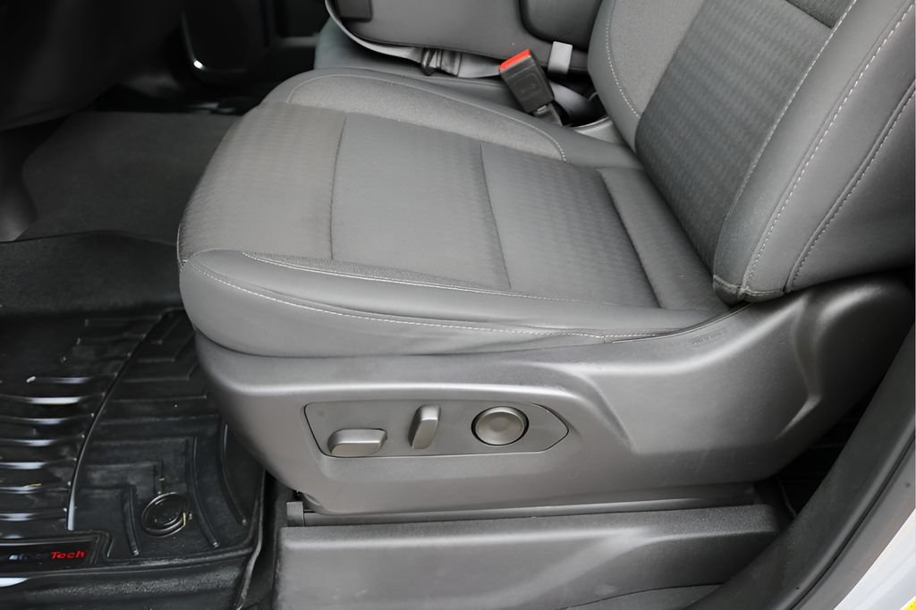 Used 2024 GMC Sierra 1500 Elevation w/ X31 Off-Road Package AWD/4WD image 14