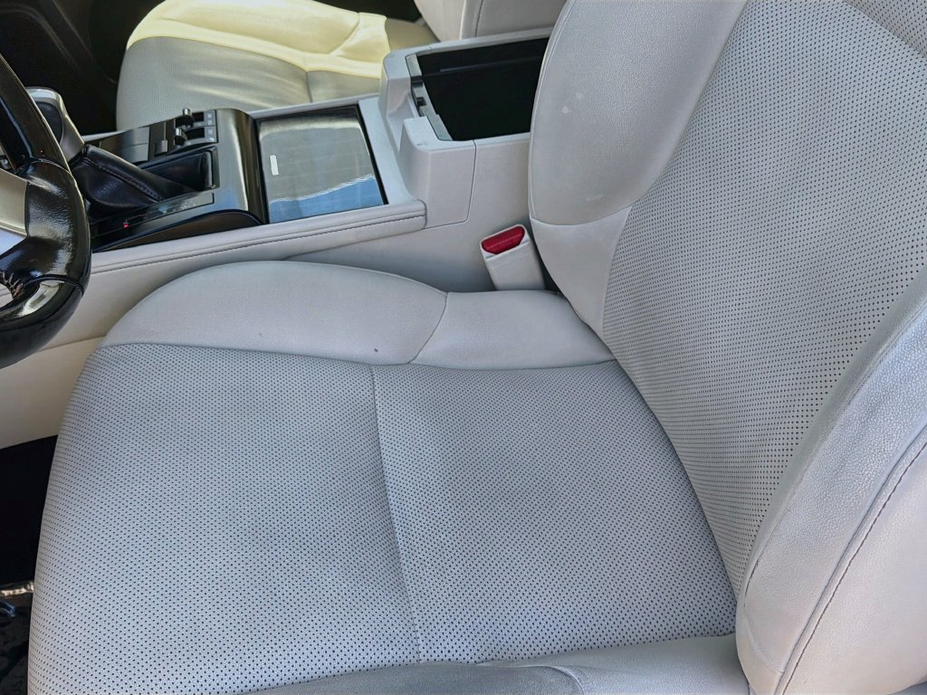 Used 2020 Lexus GX 460 Premium w/ Premium Package AWD/4WD image 18