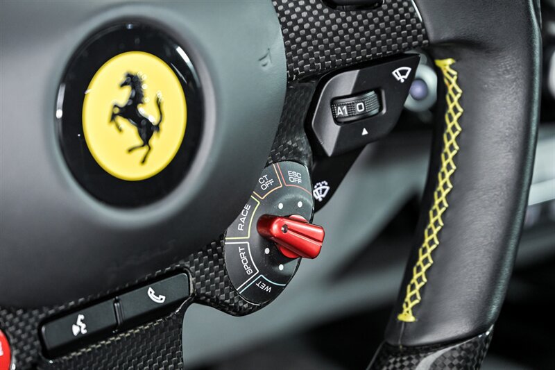 Used 2020 Ferrari 812 Superfast RWD image 26