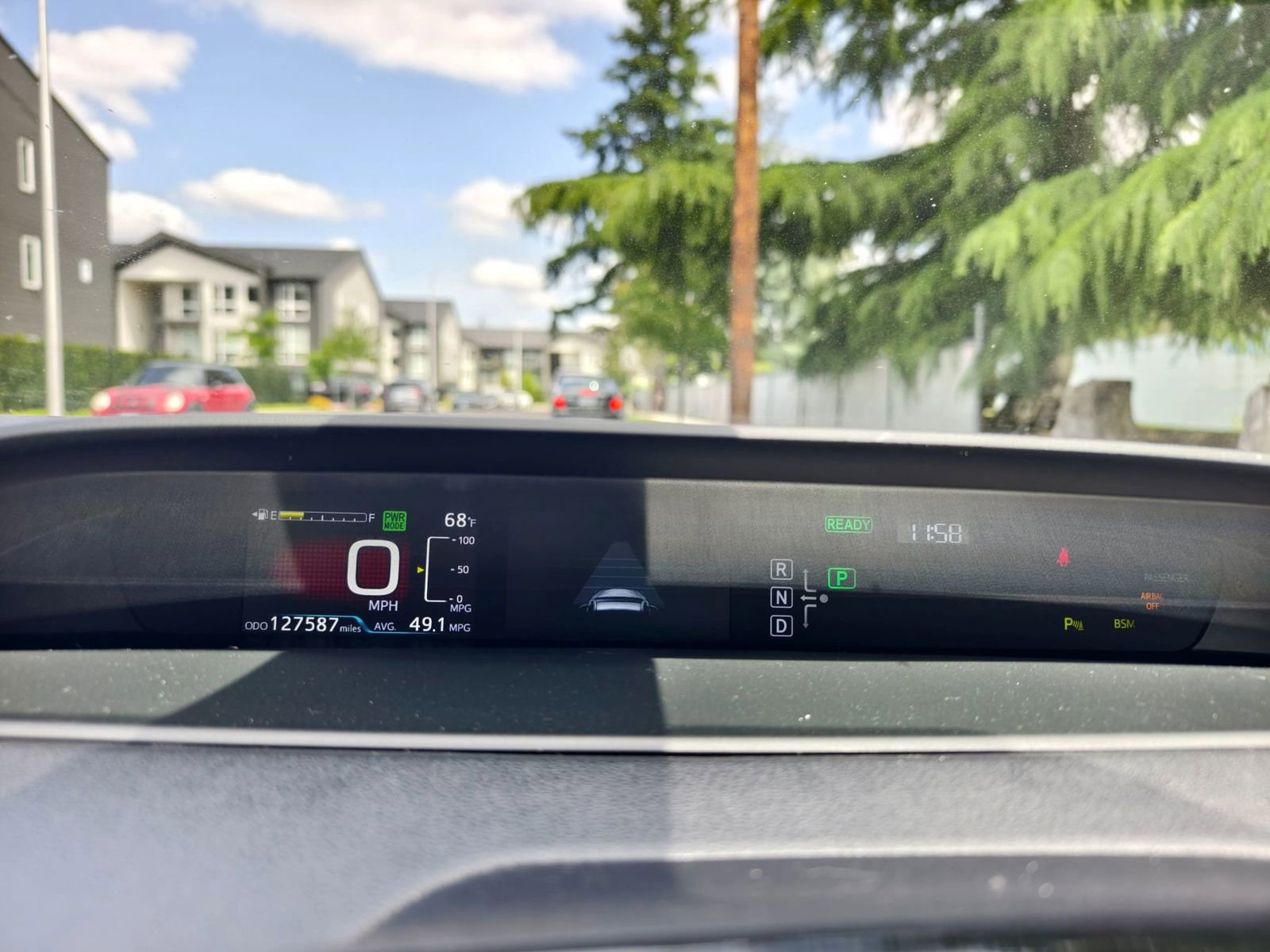 Used 2018 Toyota Prius One image 14
