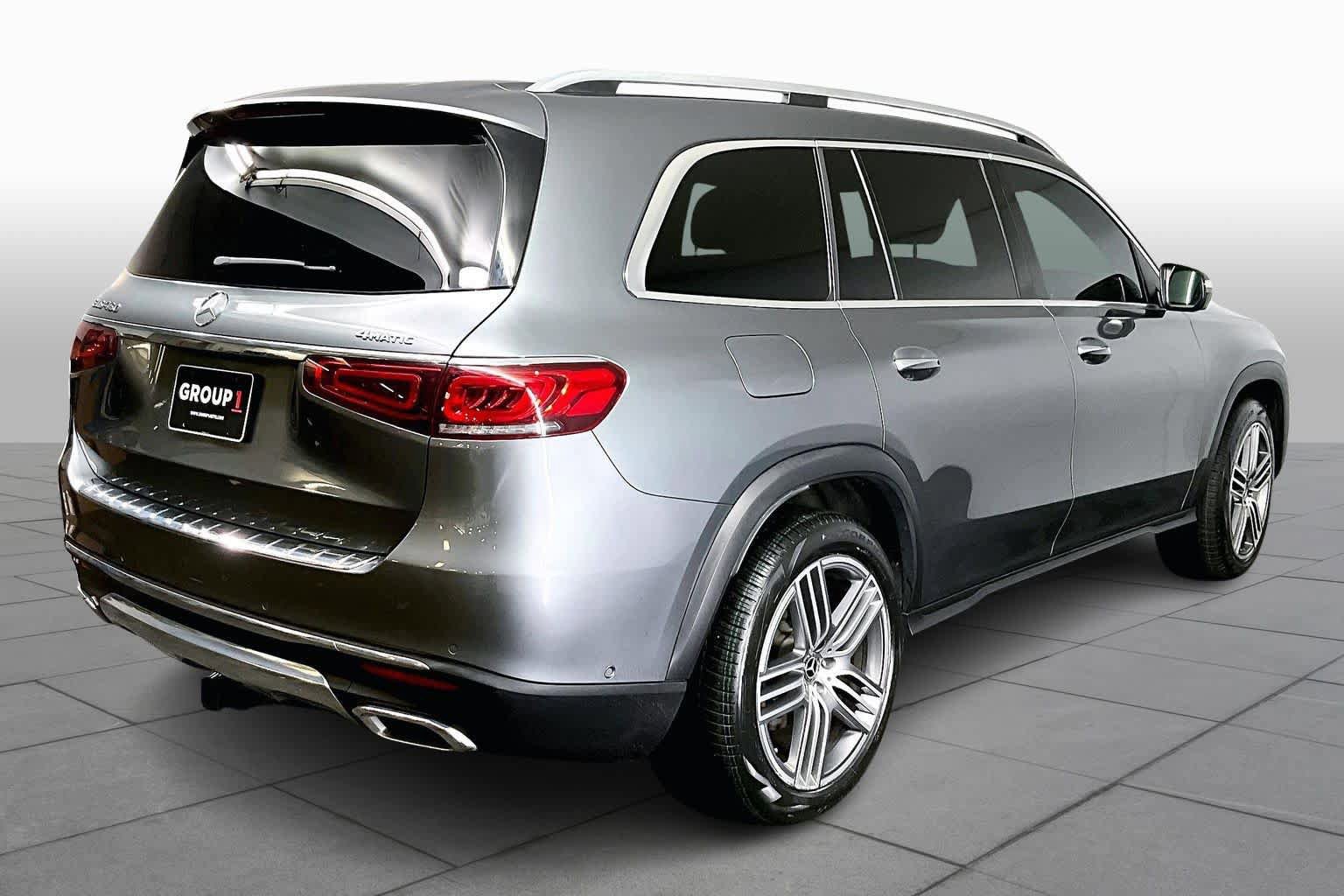 Used 2022 Mercedes-Benz GLS 450 4MATIC image 13