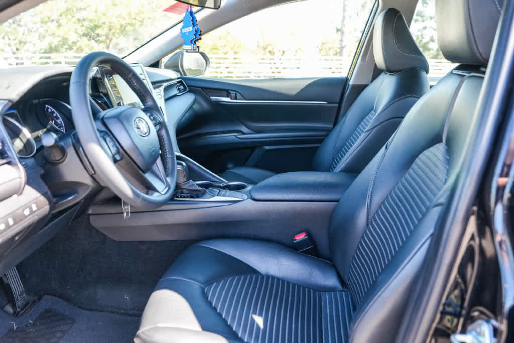 Certified 2023 Toyota Camry SE FWD image 16