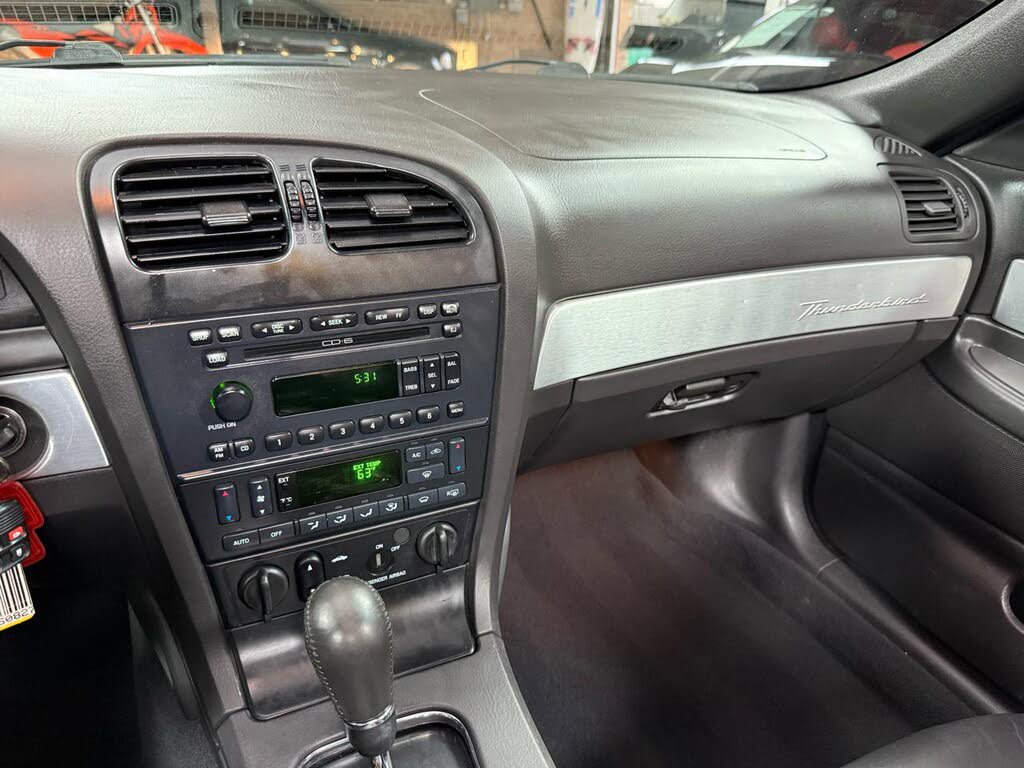 Used 2002 Ford Thunderbird RWD image 22