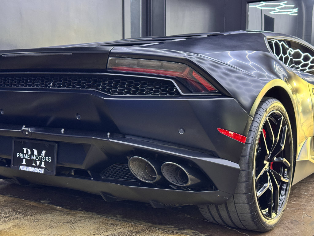 Used 2017 Lamborghini Huracan LP 610-4 AWD/4WD image 10
