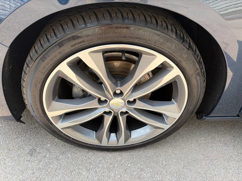 Used 2020 Chevrolet Malibu Premier FWD image 11