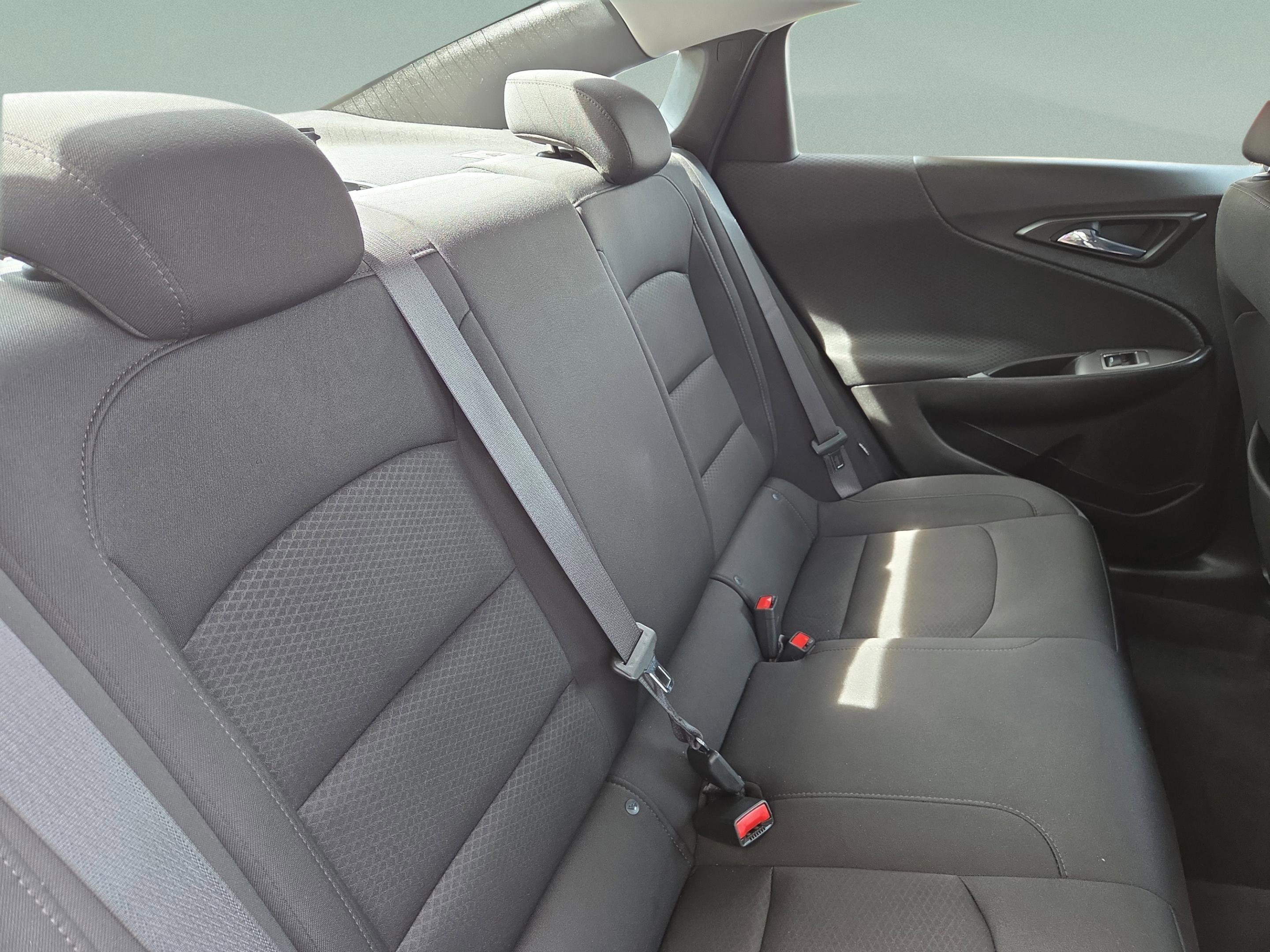 Used 2020 Chevrolet Malibu RS image 33