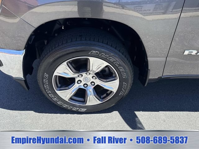 Used 2023 RAM 1500 Laramie AWD/4WD image 11