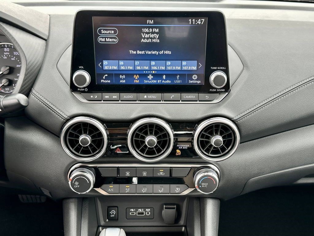 Certified 2025 Nissan Sentra SV FWD image 27