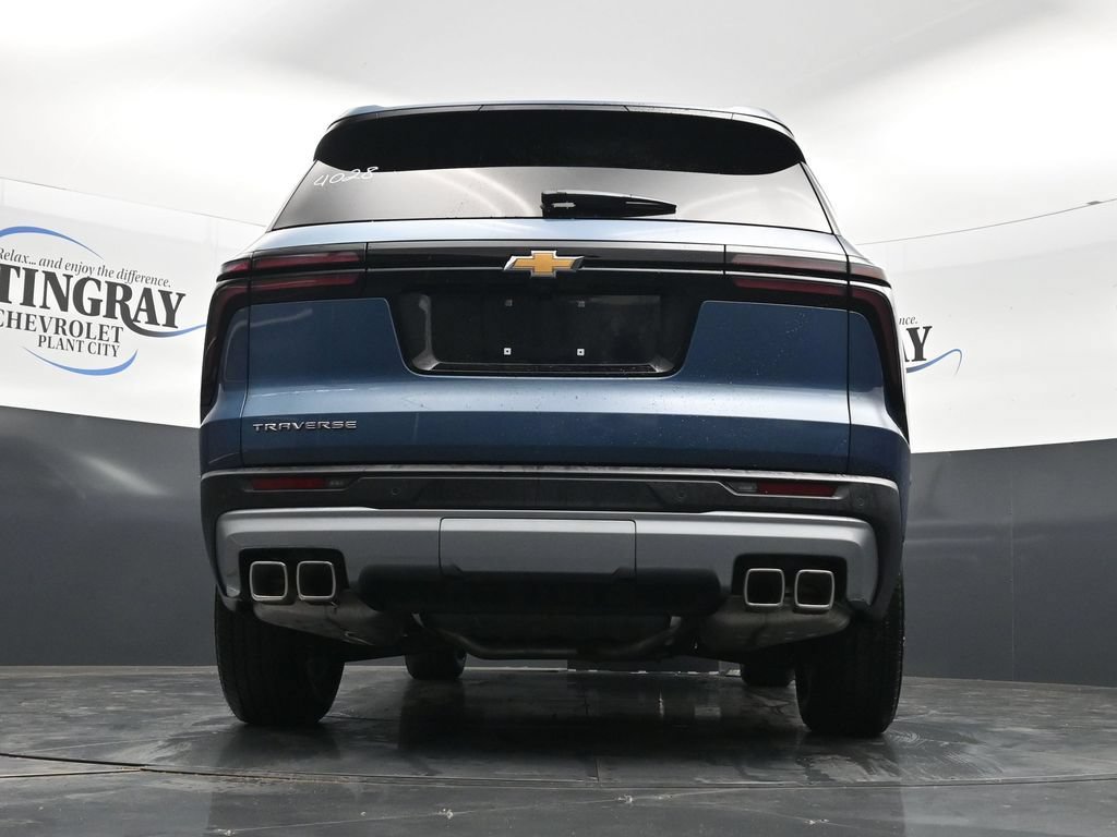 Used 2026 Chevrolet Traverse LT FWD image 34