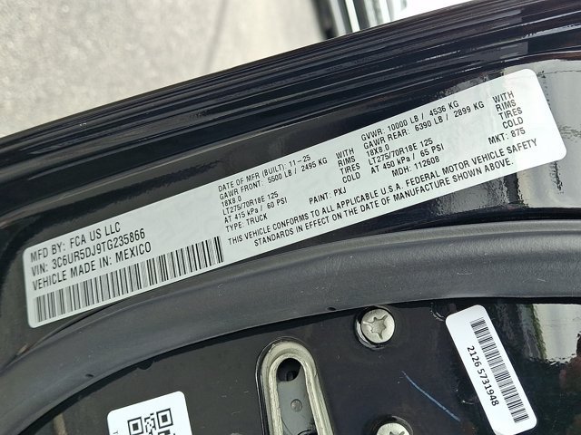 Certified 2026 RAM 2500 Big Horn AWD/4WD image 32