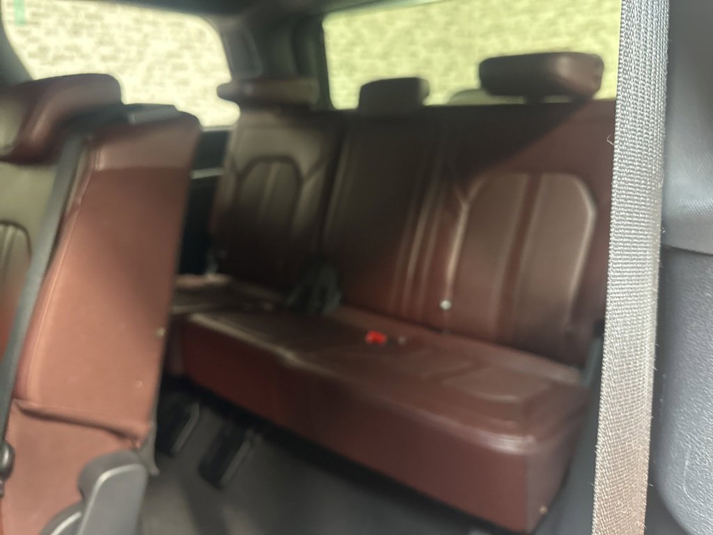Used 2024 Ford Expedition Limited image 15