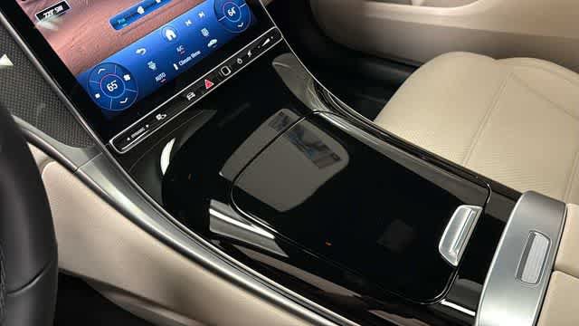 Certified 2026 Mercedes-Benz GLC 300 4MATIC image 23
