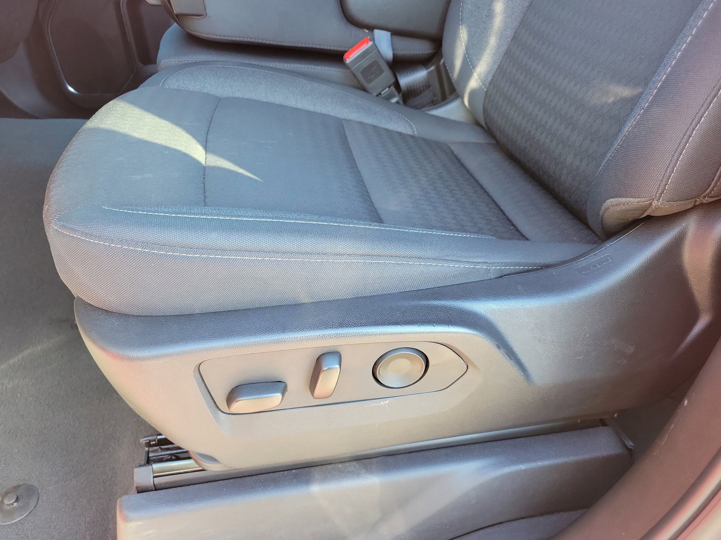 Used 2024 Chevrolet Silverado 1500 LT w/ Protection Package image 11