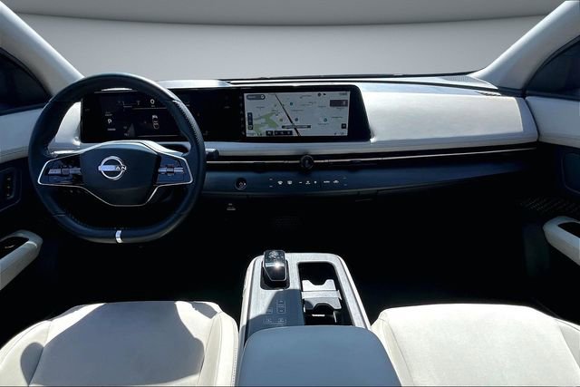 Certified 2023 Nissan Ariya FWD image 7