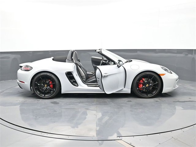Used 2024 Porsche 718 Boxster S image 30