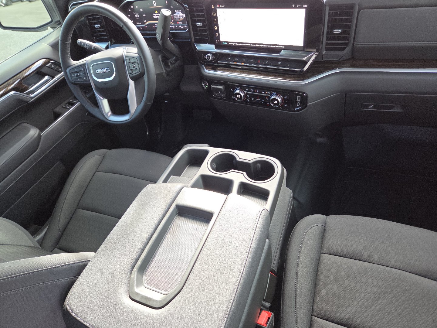 Used 2025 GMC Sierra 1500 SLE w/ Preferred Package AWD/4WD image 26