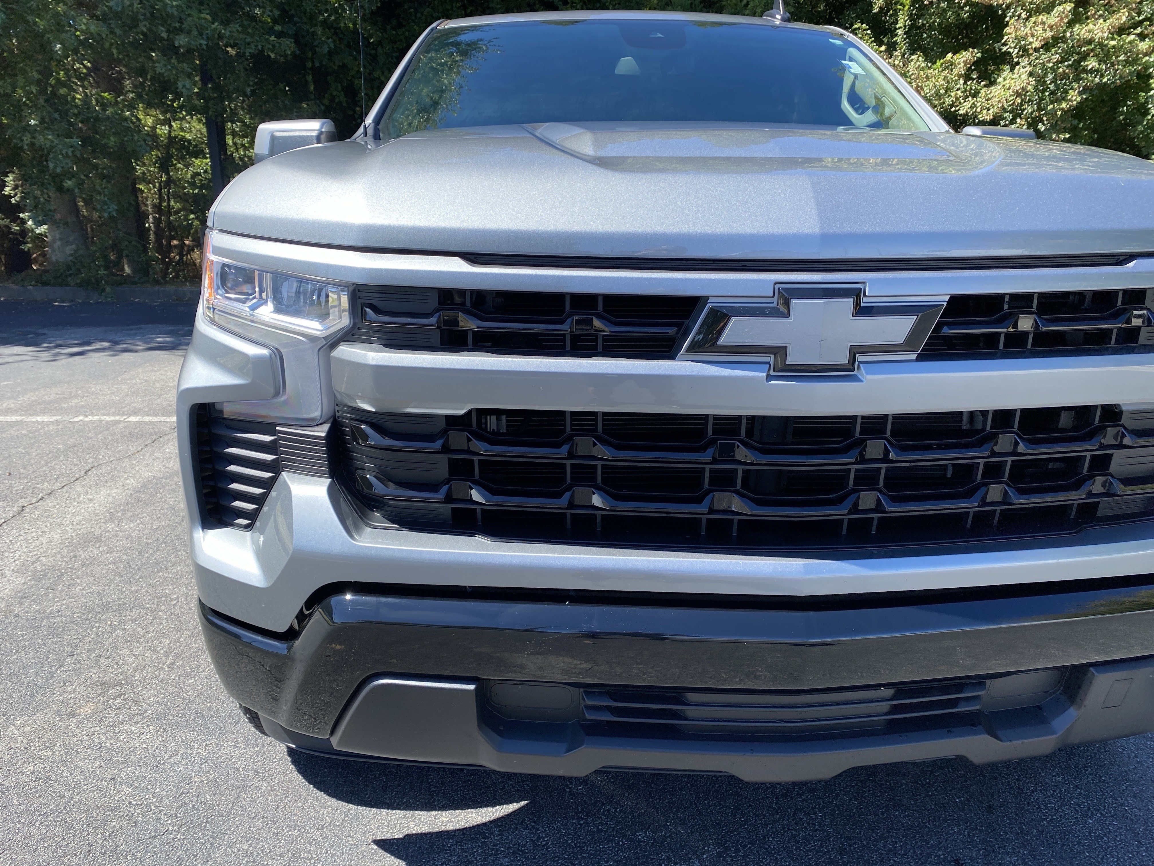 Used 2024 Chevrolet Silverado 1500 LT w/ Convenience Package II RWD image 13